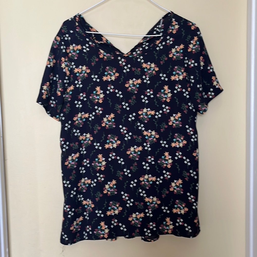 Womens size small blouse
